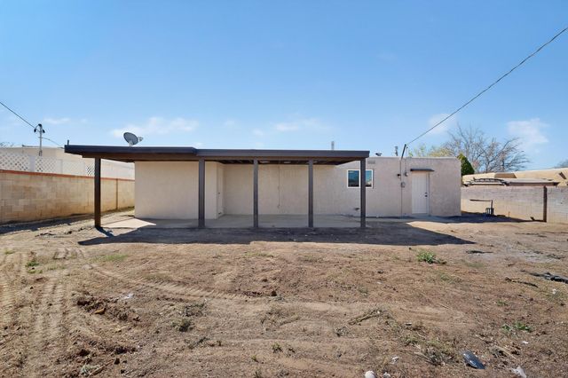 5707 Aztec Road NE, Albuquerque, NM 87110