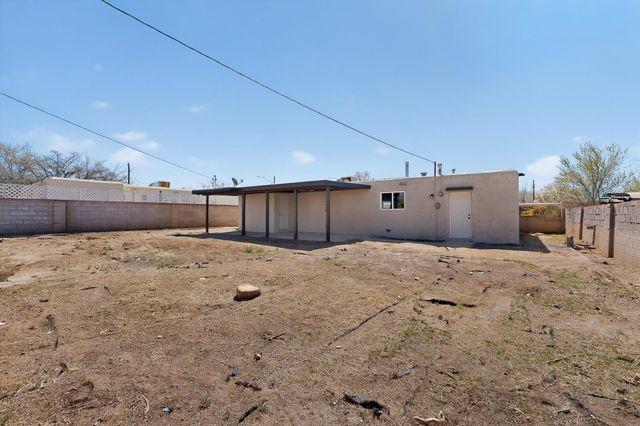 5707 Aztec Road NE, Albuquerque, NM 87110