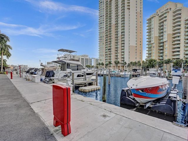 3370 Hidden Bay Dr 2107, Aventura, FL 33180