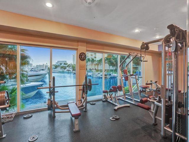 3370 Hidden Bay Dr 2107, Aventura, FL 33180