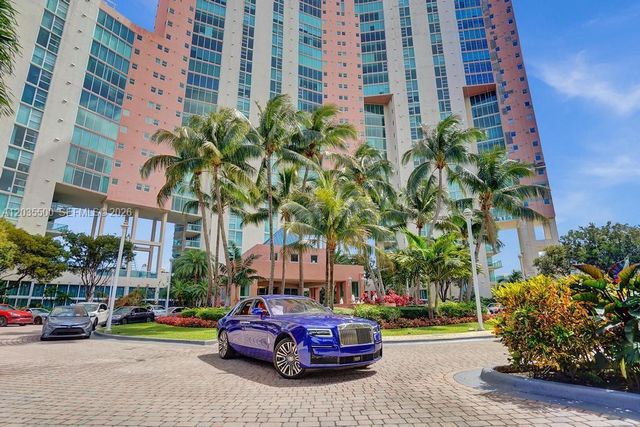 3370 Hidden Bay Dr 2107, Aventura, FL 33180