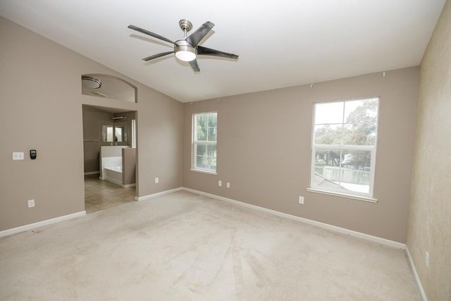 13716 Channel Ln, Waterford, CA 95386