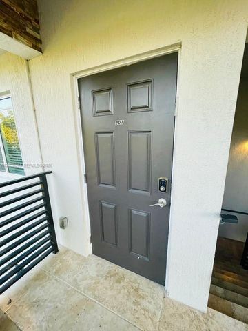 106 SE 9th Ct 201, Hallandale Beach, FL 33009