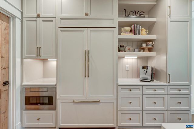 3327 ROWCROSS ST, Crozet, VA 22932