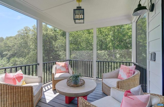 3327 ROWCROSS ST, Crozet, VA 22932