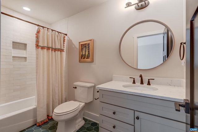 3327 ROWCROSS ST, Crozet, VA 22932