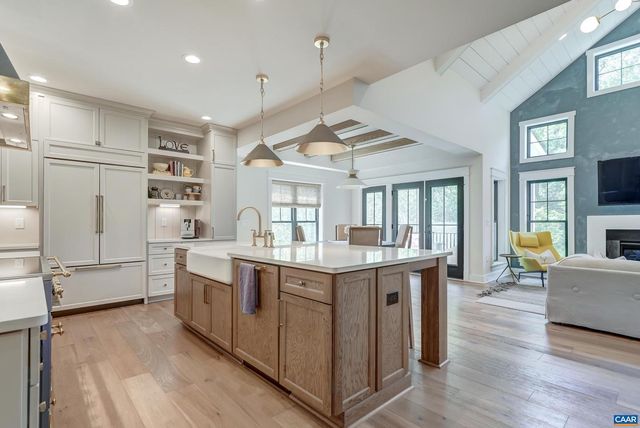3327 ROWCROSS ST, Crozet, VA 22932