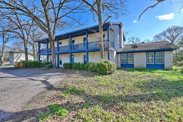 23600 Brazos Estates Road, Hempstead, TX 77445