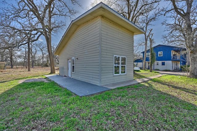 23600 Brazos Estates Road, Hempstead, TX 77445