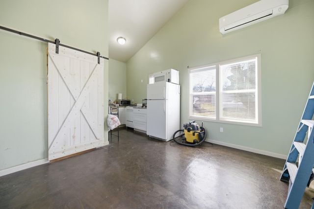 23600 Brazos Estates Road, Hempstead, TX 77445