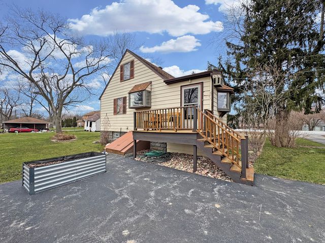 1765 Glenwood Dyer Road, Lynwood, IL 60411