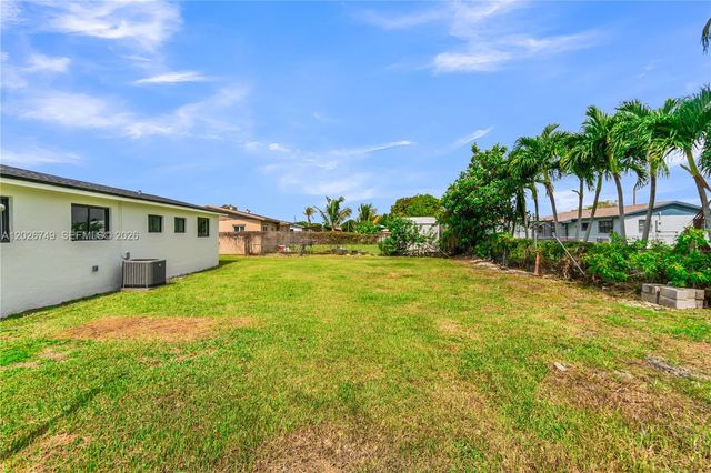 11373 SW 227th Ter, Miami, FL 33170
