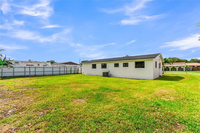 11373 SW 227th Ter, Miami, FL 33170