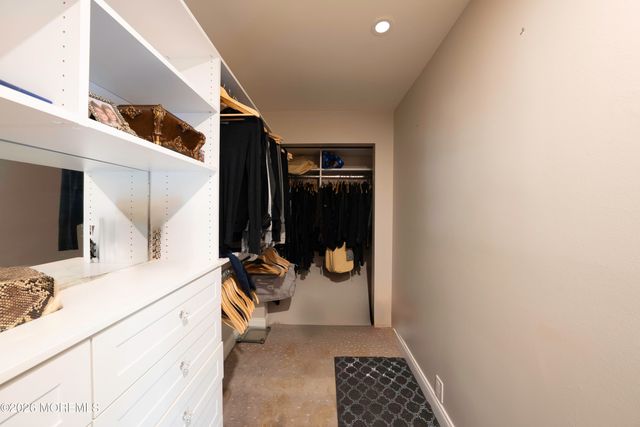 19 Kentucky Way, Freehold, NJ 07728