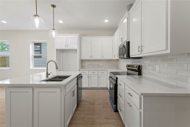 1246 Lowe Street, Fort Worth, TX 76110