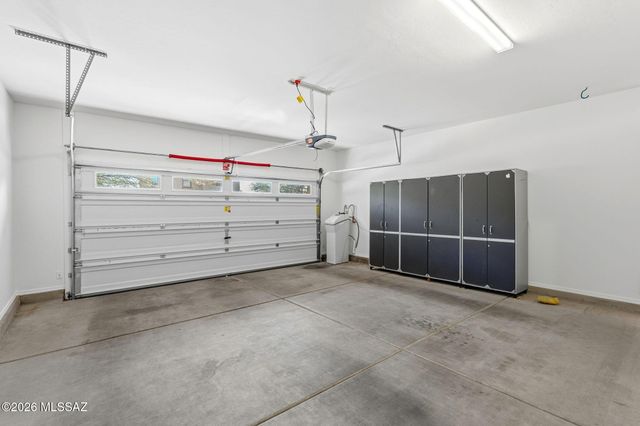 12992 Westminster Drive, Oro Valley, AZ 85755