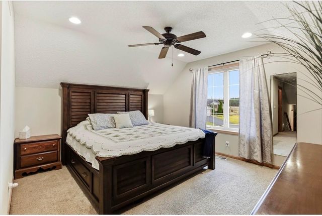 4946 259th Court, Wyoming, MN 55092