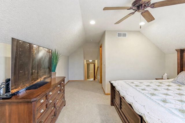 4946 259th Court, Wyoming, MN 55092