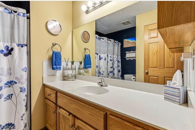 4946 259th Court, Wyoming, MN 55092