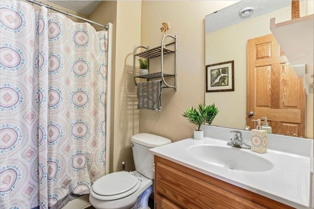 4946 259th Court, Wyoming, MN 55092