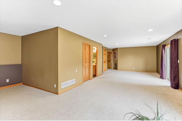 4946 259th Court, Wyoming, MN 55092