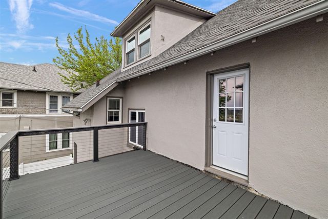 637 Fairview Avenue, Grand Rapids, MI 49503