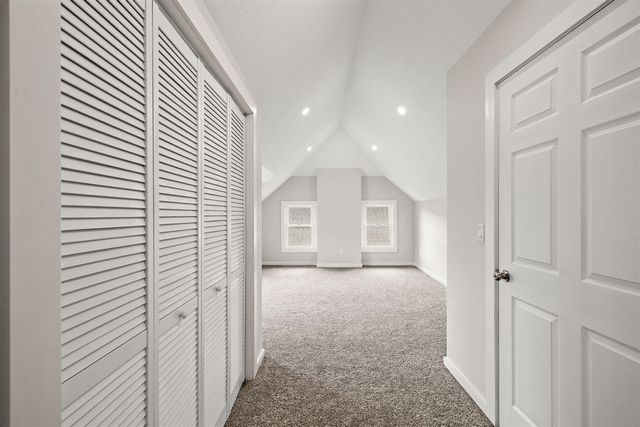 637 Fairview Avenue, Grand Rapids, MI 49503