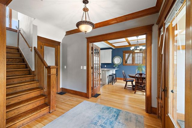 637 Fairview Avenue, Grand Rapids, MI 49503
