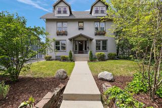 637 Fairview Avenue, Grand Rapids, MI 49503