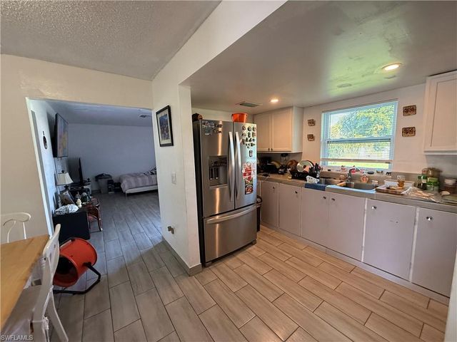 11401-403 Char Ann DR # 403, Fort Myers, FL 33908