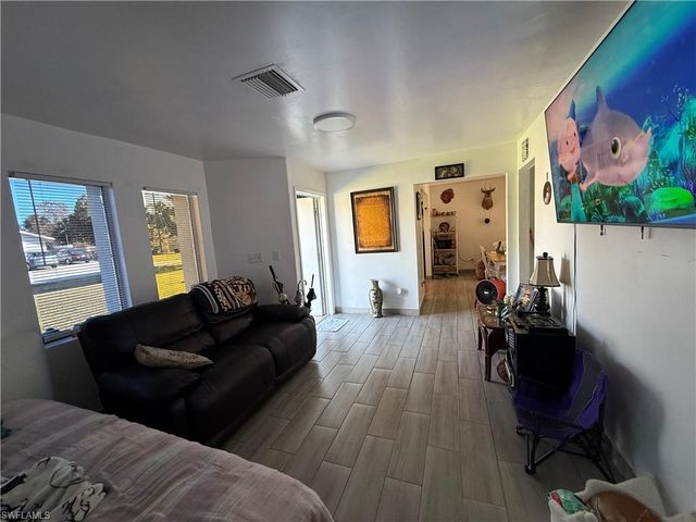 11401-403 Char Ann DR # 403, Fort Myers, FL 33908