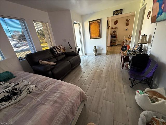 11401-403 Char Ann DR # 403, Fort Myers, FL 33908