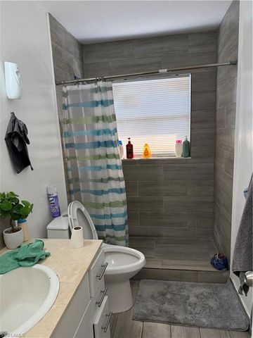 11401-403 Char Ann DR # 403, Fort Myers, FL 33908