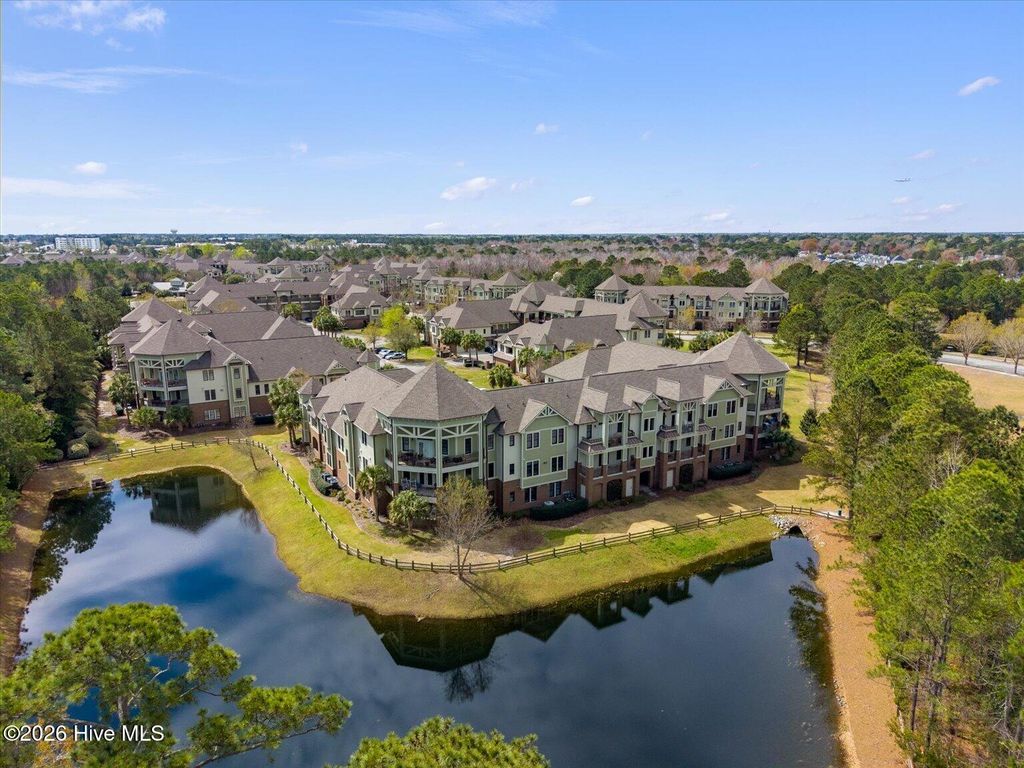 550 Grande Manor Court 205, Wilmington, NC 28405