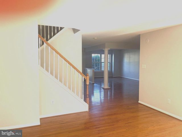 20 PALMER DR, Moorestown, NJ 08057