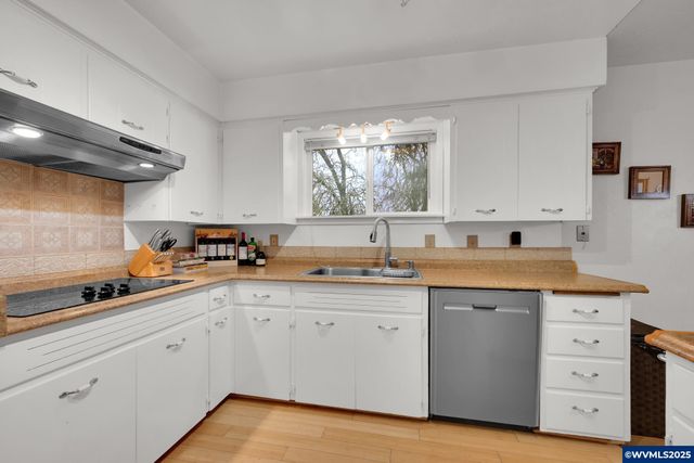 2617 Fulton St SE St, Albany, OR 97322