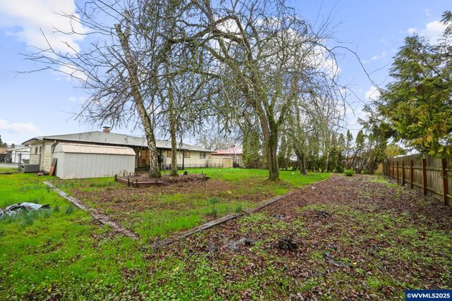 2617 Fulton St SE St, Albany, OR 97322