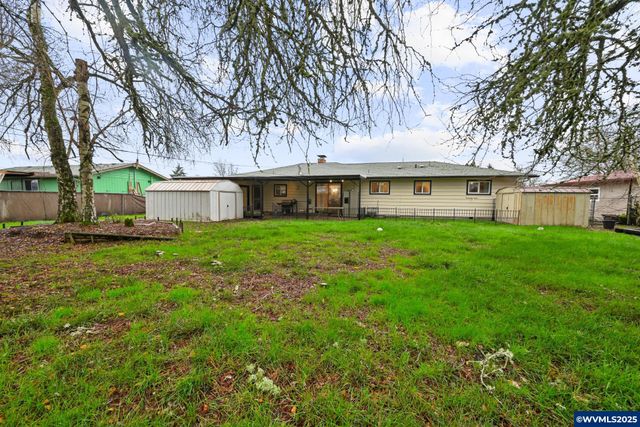 2617 Fulton St SE St, Albany, OR 97322