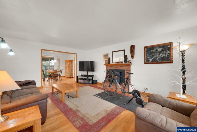 2617 Fulton St SE St, Albany, OR 97322