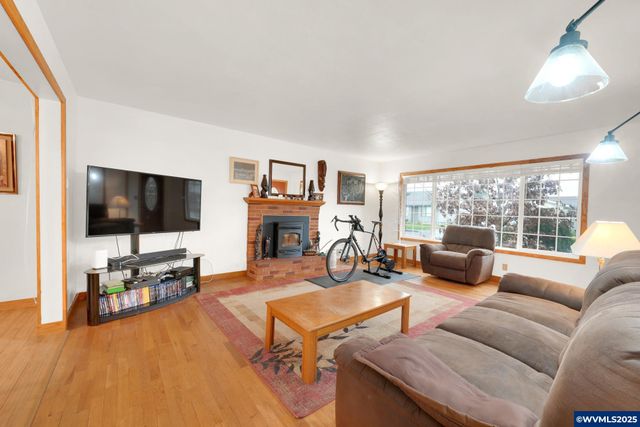 2617 Fulton St SE St, Albany, OR 97322