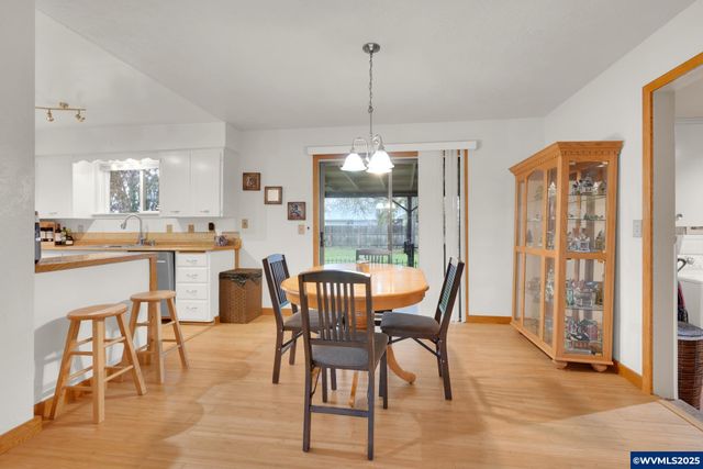 2617 Fulton St SE St, Albany, OR 97322