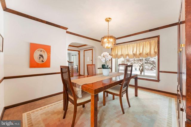 98 VERMEER DR, Holland, PA 18966