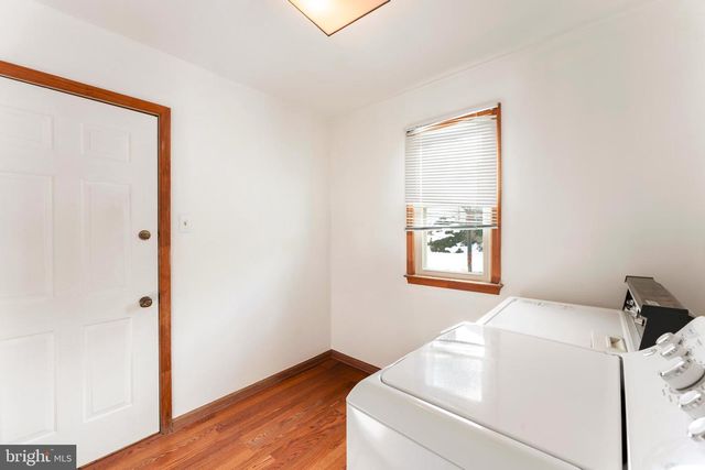 98 VERMEER DR, Holland, PA 18966