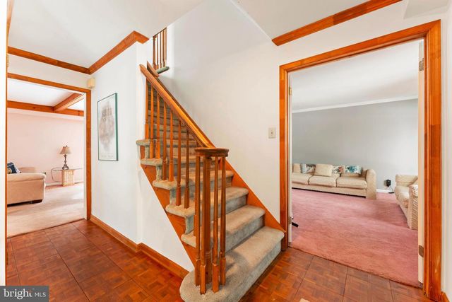 98 VERMEER DR, Holland, PA 18966