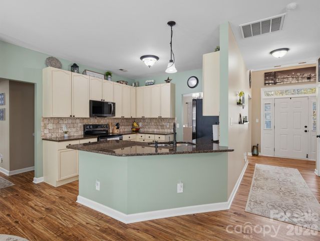 6520 McIlwaine Road, Huntersville, NC 28078