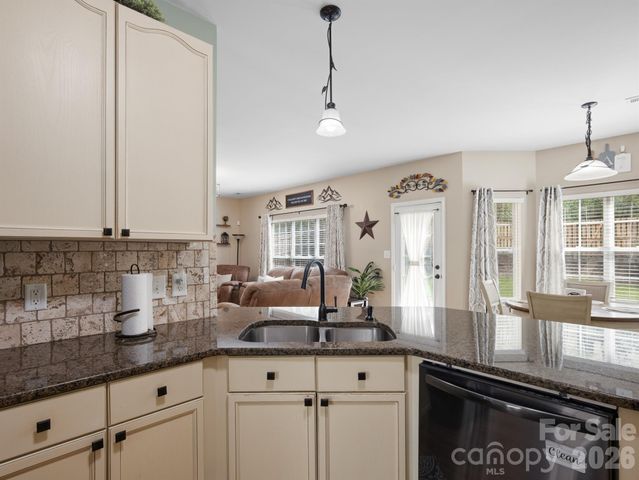 6520 McIlwaine Road, Huntersville, NC 28078