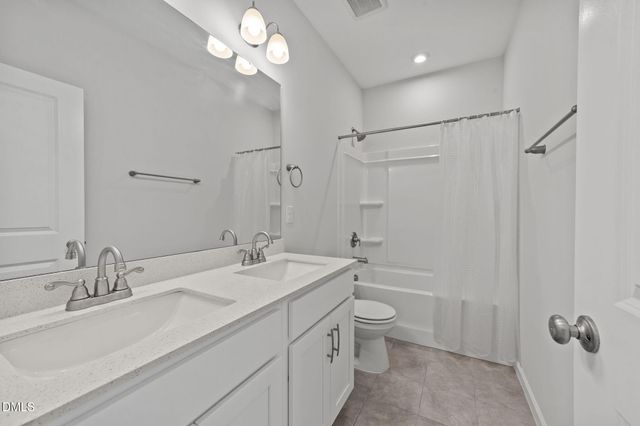 82 Sposato Lane, Clayton, NC 27527