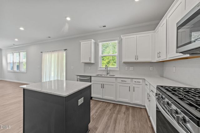 82 Sposato Lane, Clayton, NC 27527