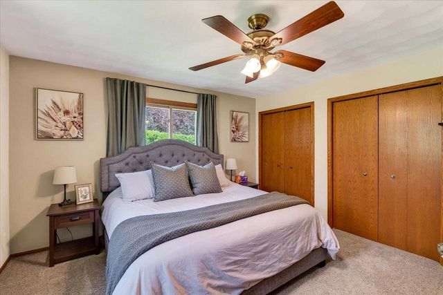 325 Heidi Court, New Glarus, WI 53574
