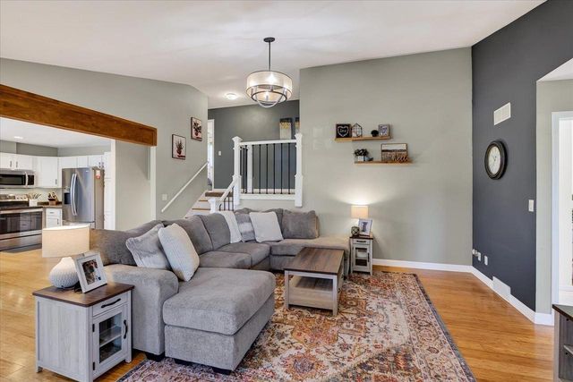 325 Heidi Court, New Glarus, WI 53574